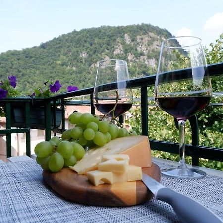 Lavena - Lake & Mountain Apartments Лавена-Понте-Треза Экстерьер фото